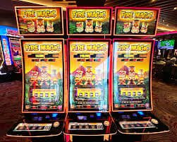 K74 Sportsbook Bet Slip တွင် ဘောလုံးလောင်ကြေးထည့်နေသောမြင်ကွင်း